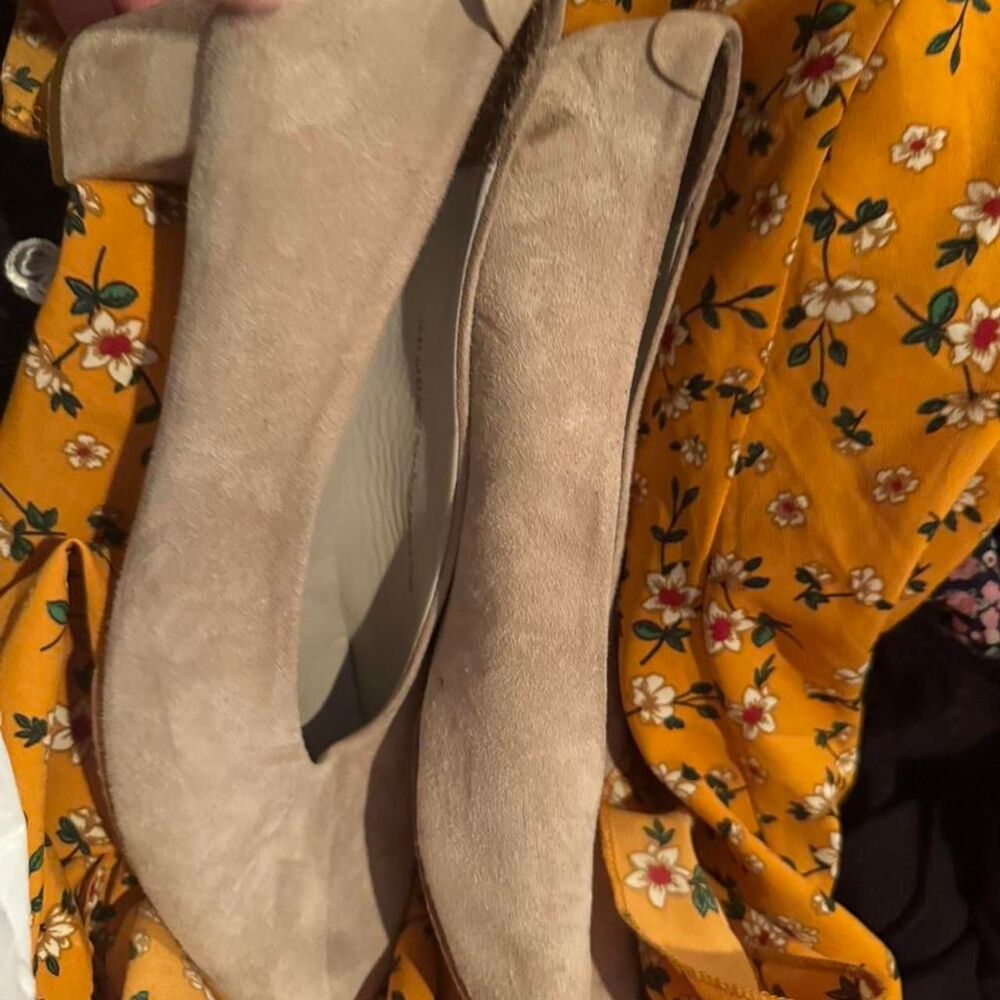 Cos Women's Tan and Cream Courts